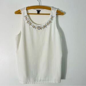 Ann Taylor White Sleeveless Tank Top w Jewel Embellished Neckline Size M Petite